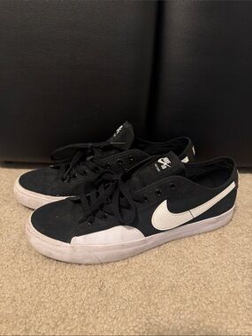 Nike Black & White Low-Top Sneakers